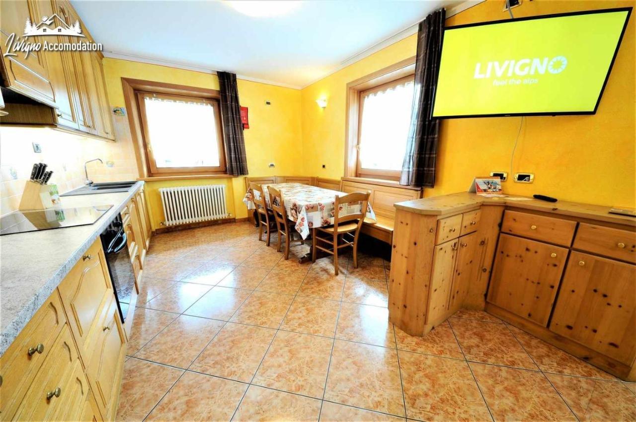 Alpen Royal By Livigno Accomodation Экстерьер фото