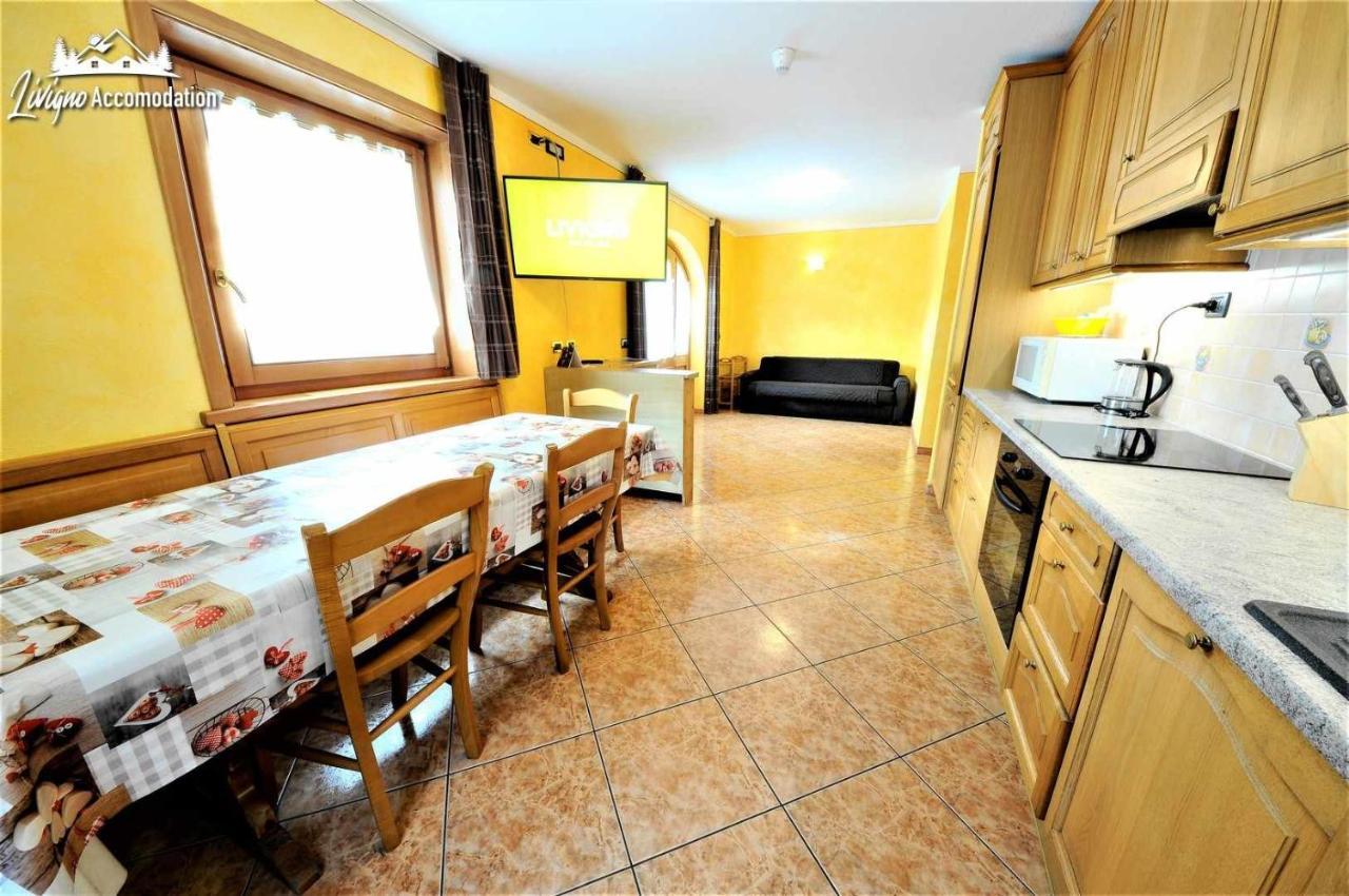 Alpen Royal By Livigno Accomodation Экстерьер фото